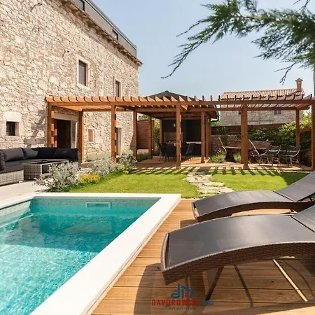 Vittorina Comfortable Holiday Svetvinčenat